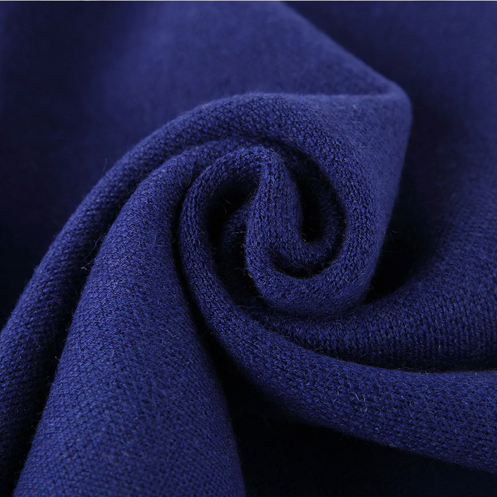 Classic wool scarf, solid color