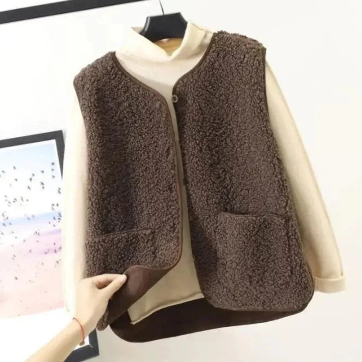 Mune | Warm Without Sleeves for Women Button Closure