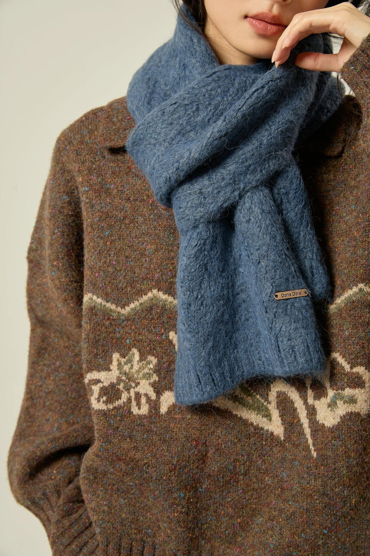 Thick alpaca wool scarf for winter