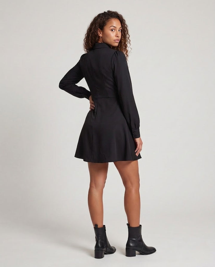 Ladies' nun dress with elegant lace embellishment and veil Mune Fashion