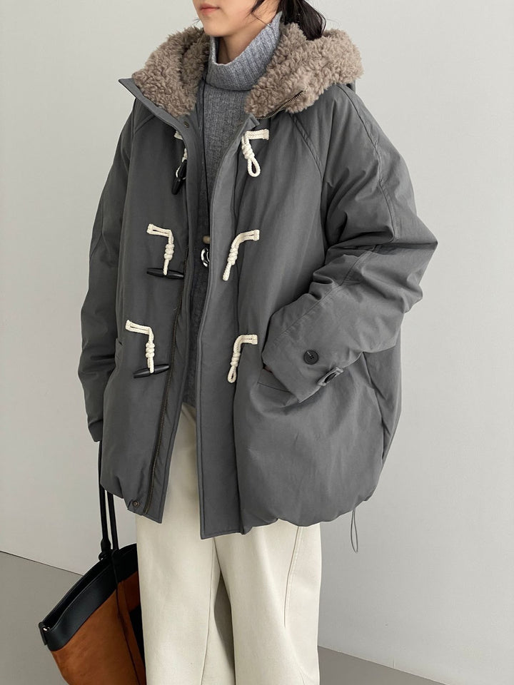 Down coat with hood and toggle buttons