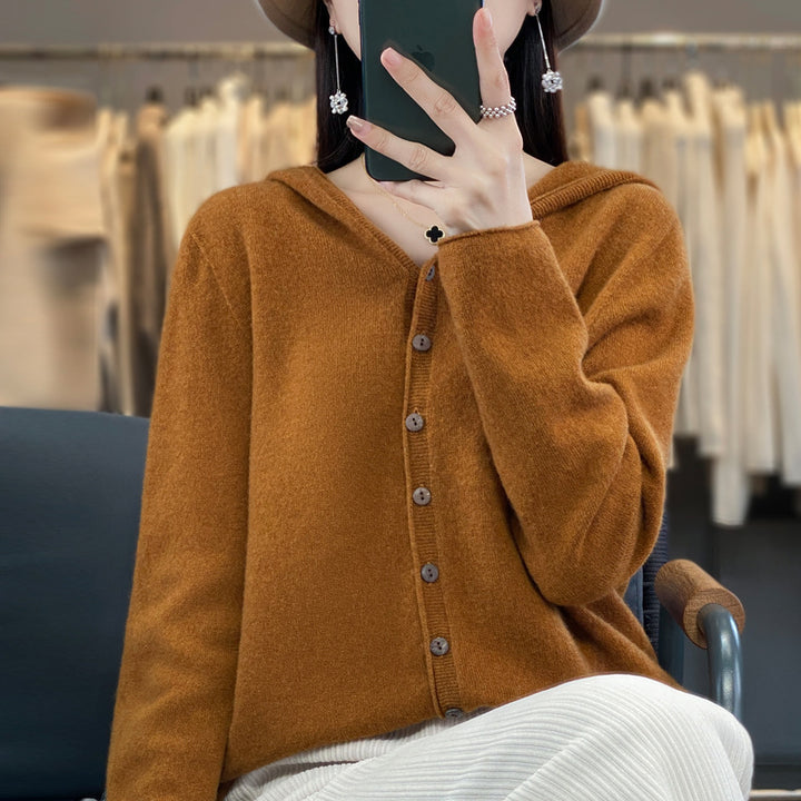 Women’s merino wool cardigan with hood