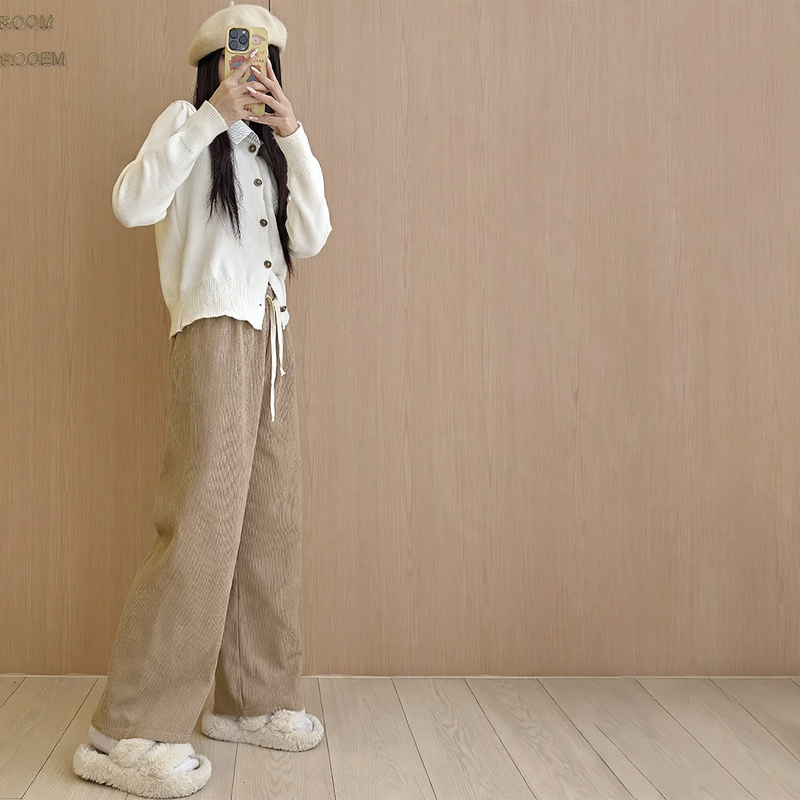 Casual cord pants with drawstring