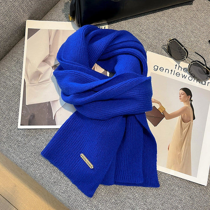 Knitted scarf made of pure wool, 162x33 cm