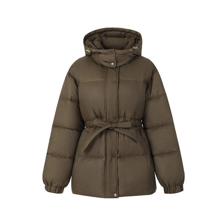 Loose, padded women's coat with waist definition