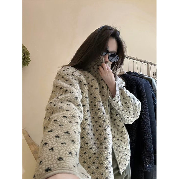 Dotted lamb fleece jacket with zipper