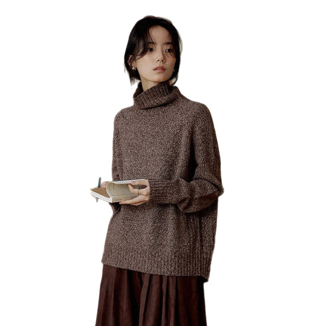 Women's turtleneck sweater made of 100% sheep wool, loose