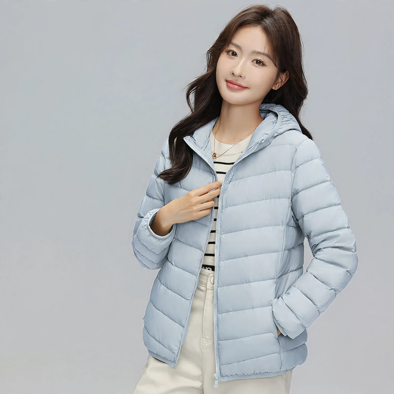 Lightweight down jacket with hood for women