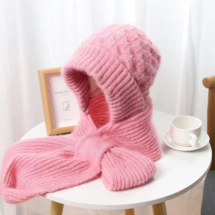 Knitted hat and scarf set