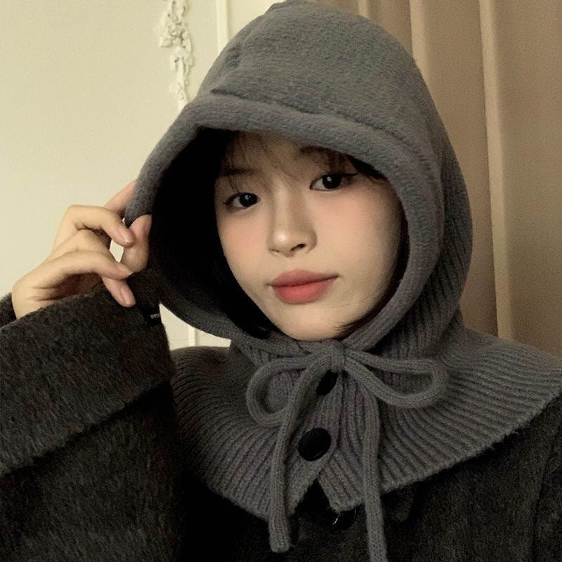 Versatile Knit Set: Hooded Scarf and Cloak