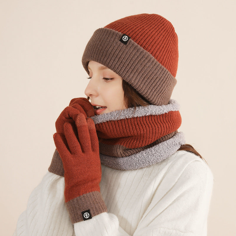 3-piece winter set: beanie, scarf and gloves