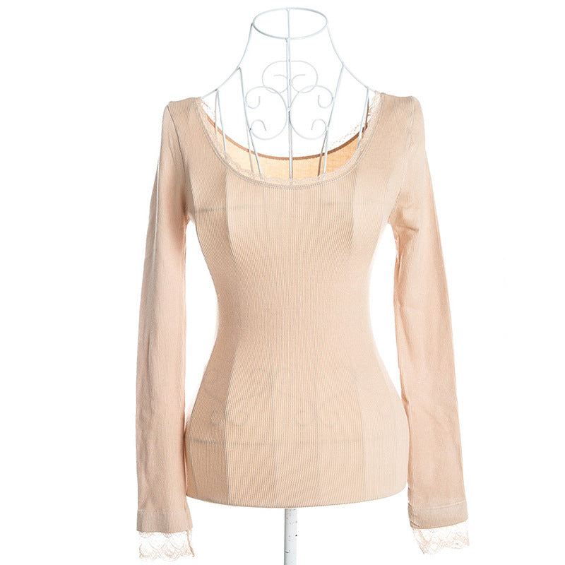 Women’s thermal top with lace, shaping