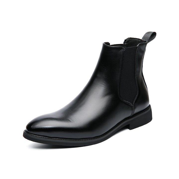 Fashionable men's Chelsea boots, pointed