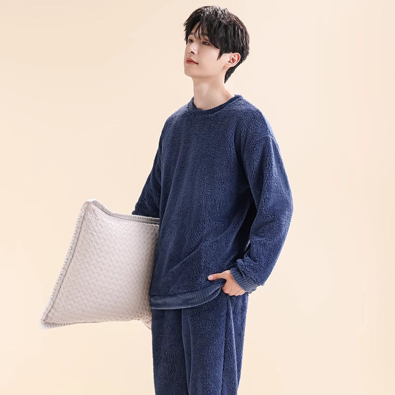 Men's pajama set made of coral fleece, lined, with zipper