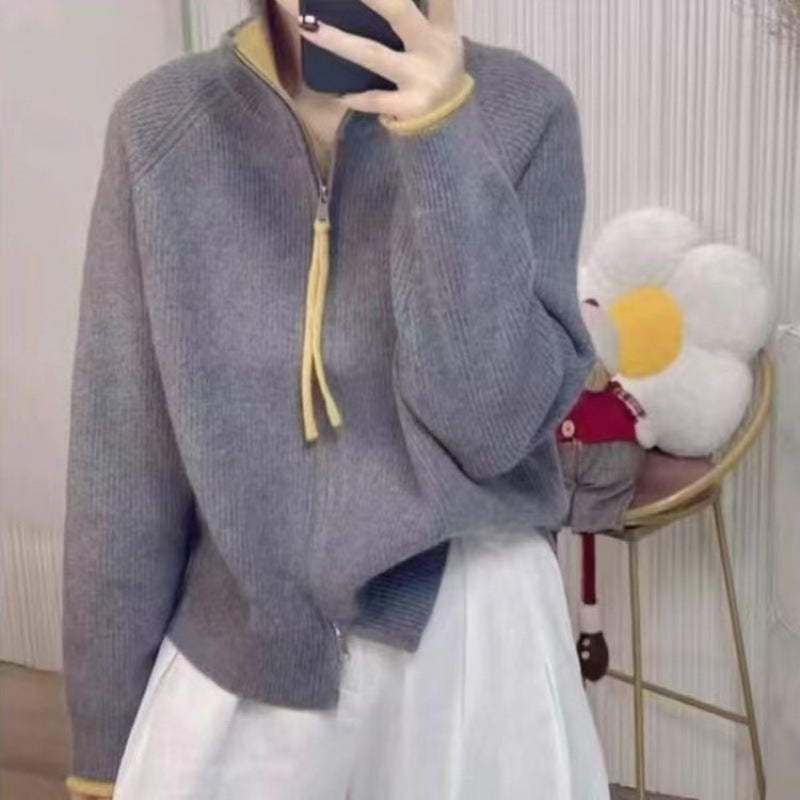 Women's cardigan with zipper and color block design