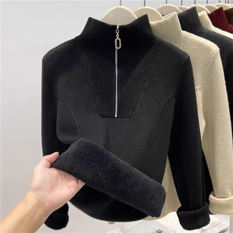 Ladies' sweater with stand-up collar and fleece lining