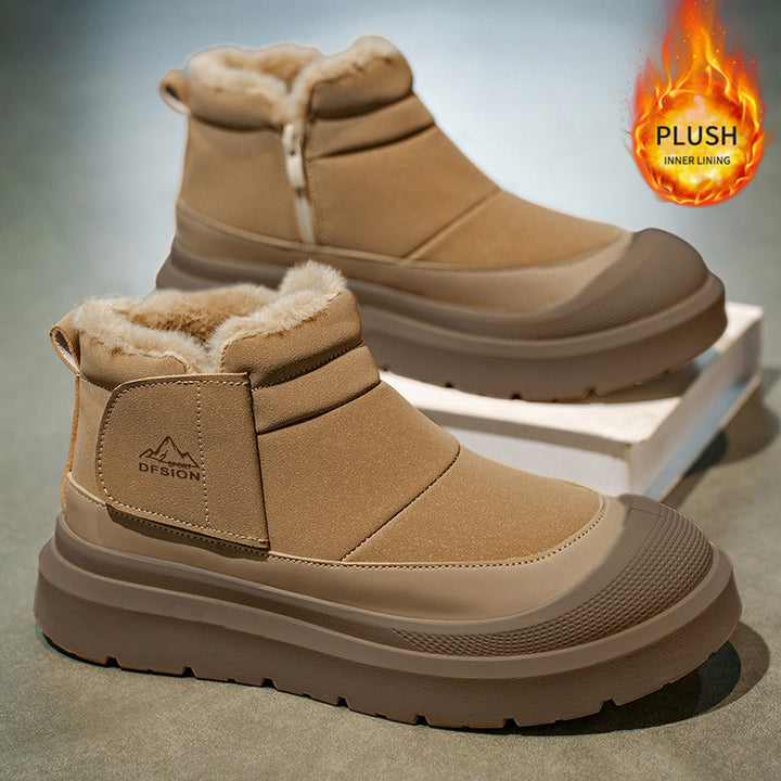 Insulated men's winter boots, water-repellent, mid-high shaft