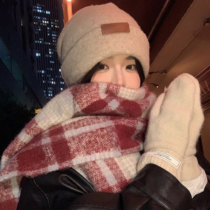 Knitted scarf in Korean style, 200x60 cm