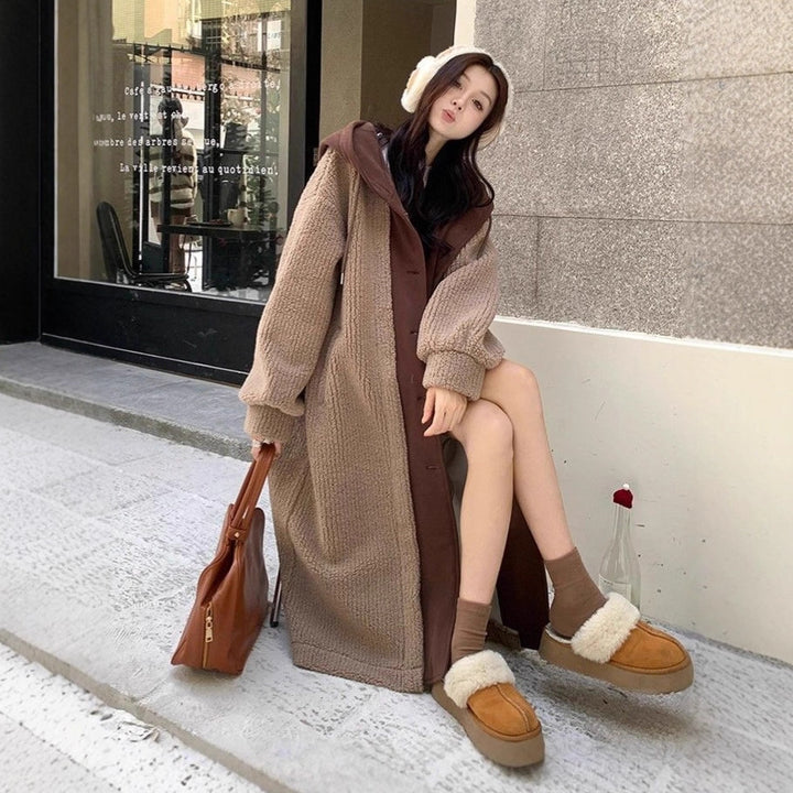 Long women's hooded jacket in layered look with lambskin appearance