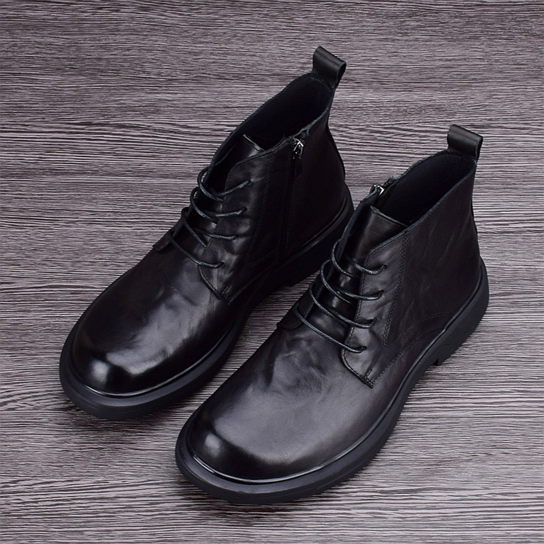 Padded men's leather boots for winter