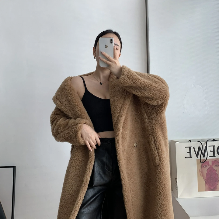 Long teddy coat made of alpaca wool blend