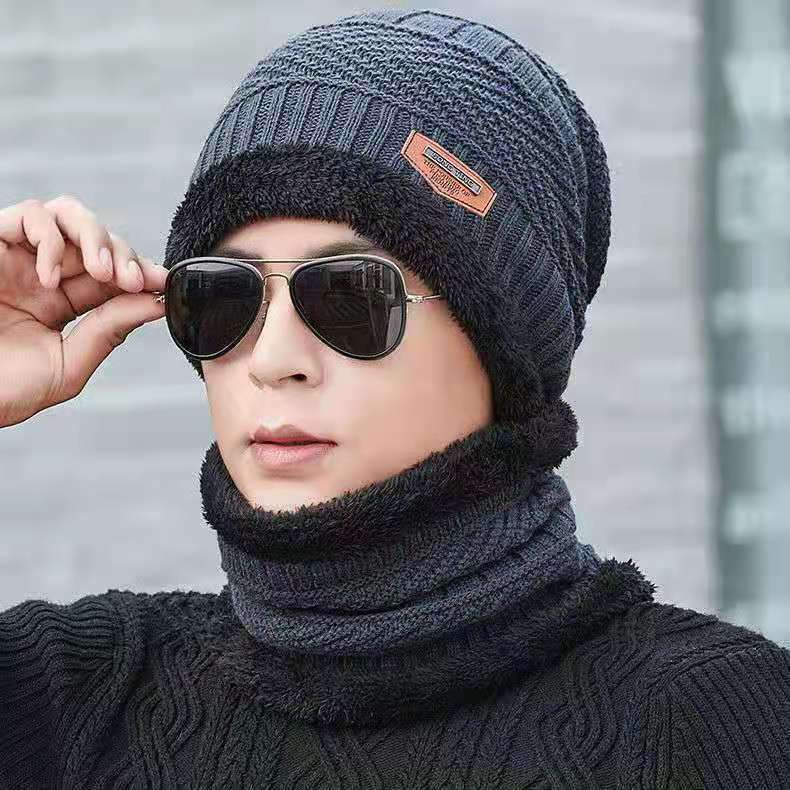 Winter Set: Padded knitted hat with ear protection and scarf