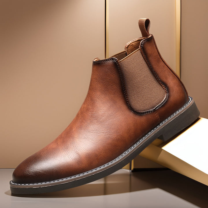 Elegant men's Chelsea boots in British style