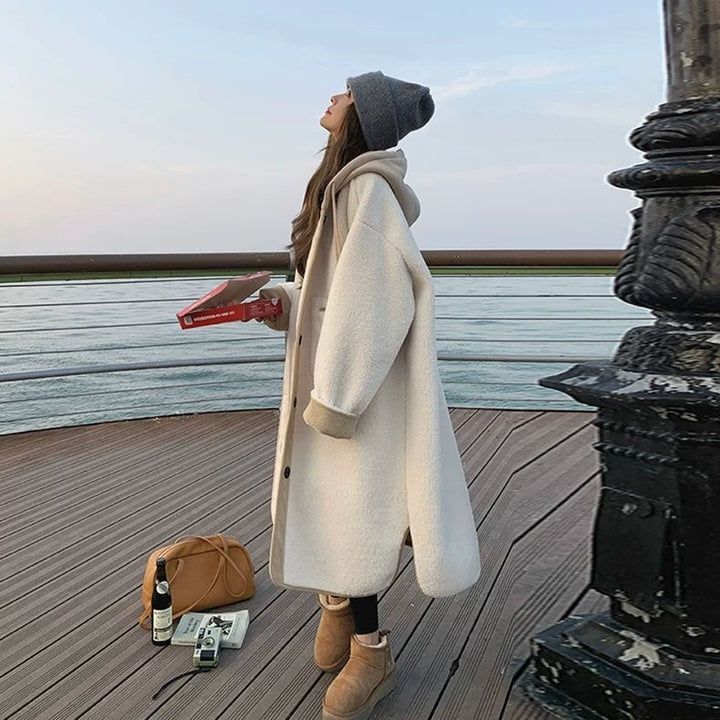 Women's lamb fleece coat with hood, medium length, warm