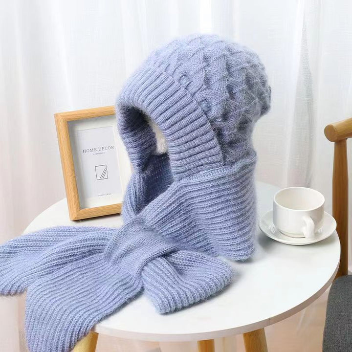 Knitted hat and scarf set