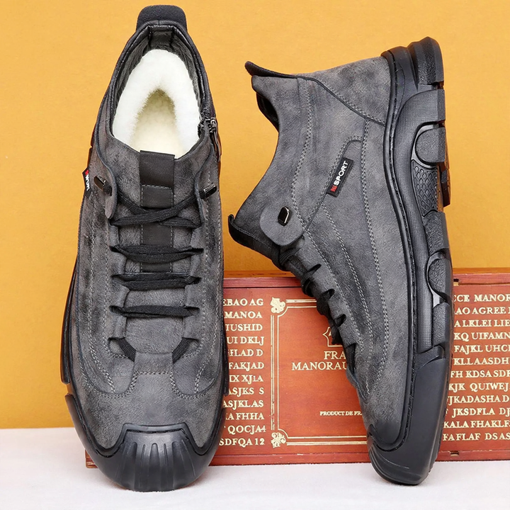 Men's winter boots, lined, with thick sole