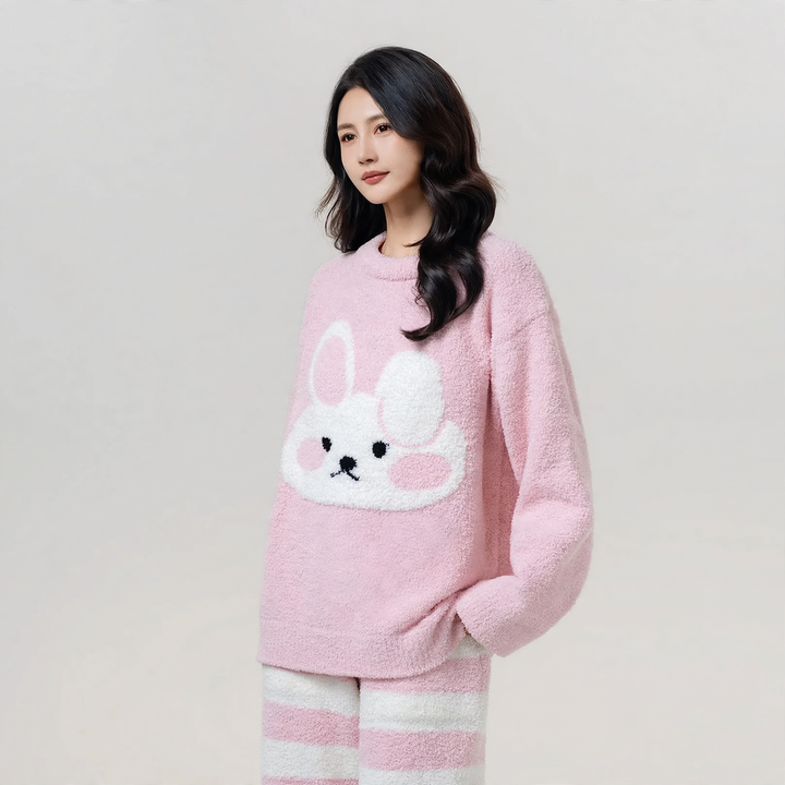 Pair-house suit, soft plush material, warming