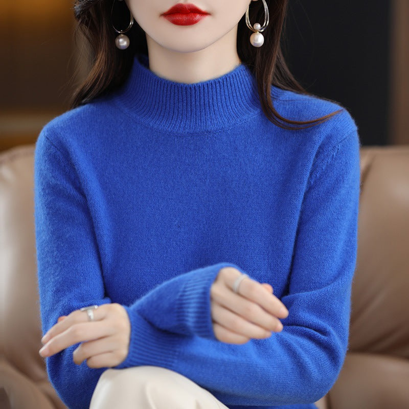 Women's wool pullover with stand-up collar and ribbed texture