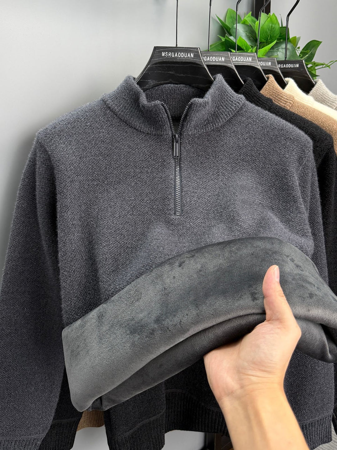 Men's pullover with zipper, lined, stand collar
