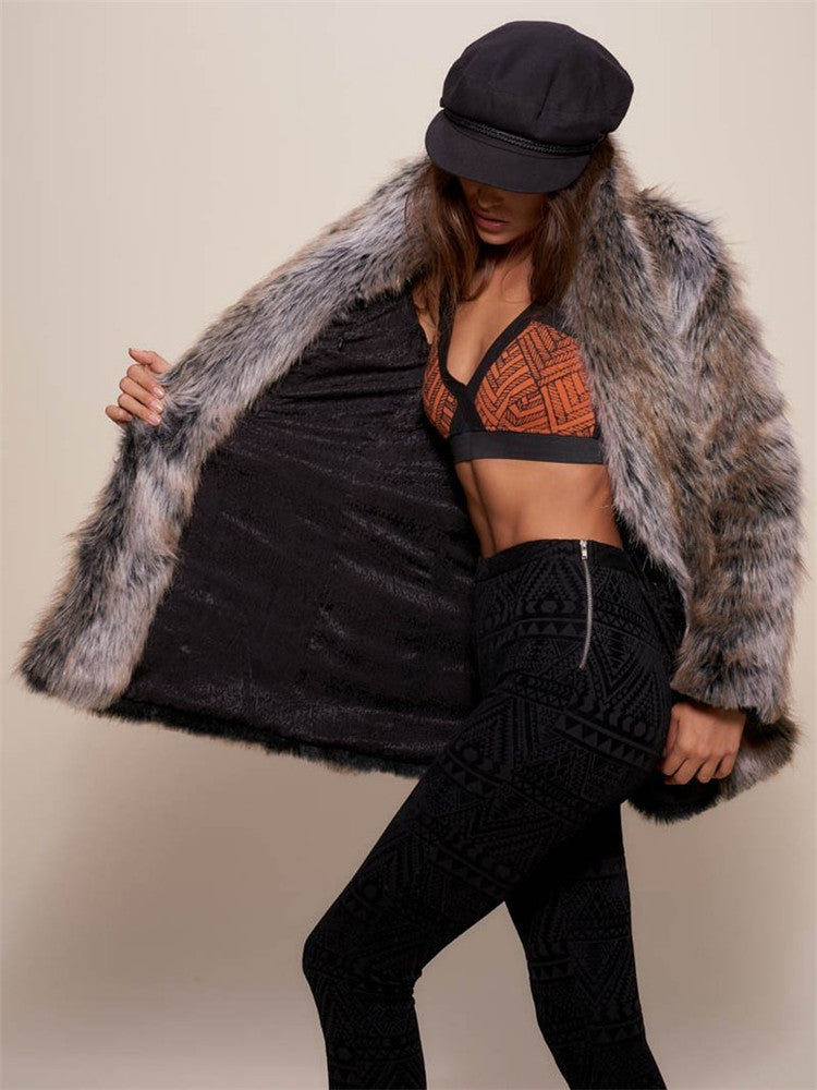 Fashionable faux fur coat for ladies