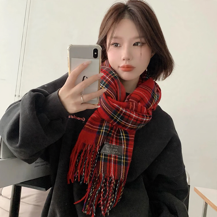 Warmer knit scarf for winter