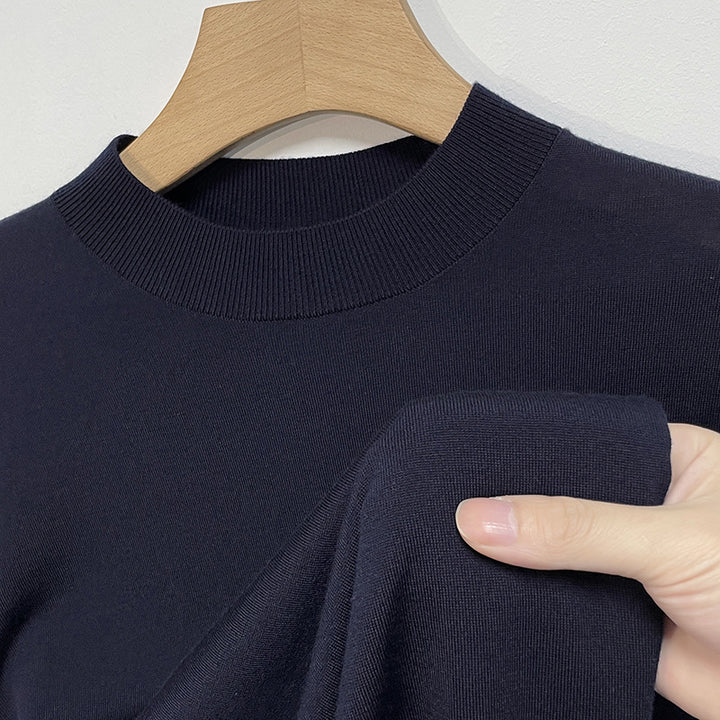 Machine washable long sleeve shirt made of sheep's wool