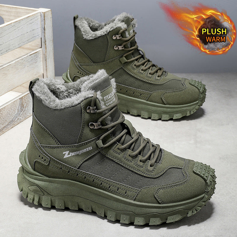 Padded men's outdoor boots for winter