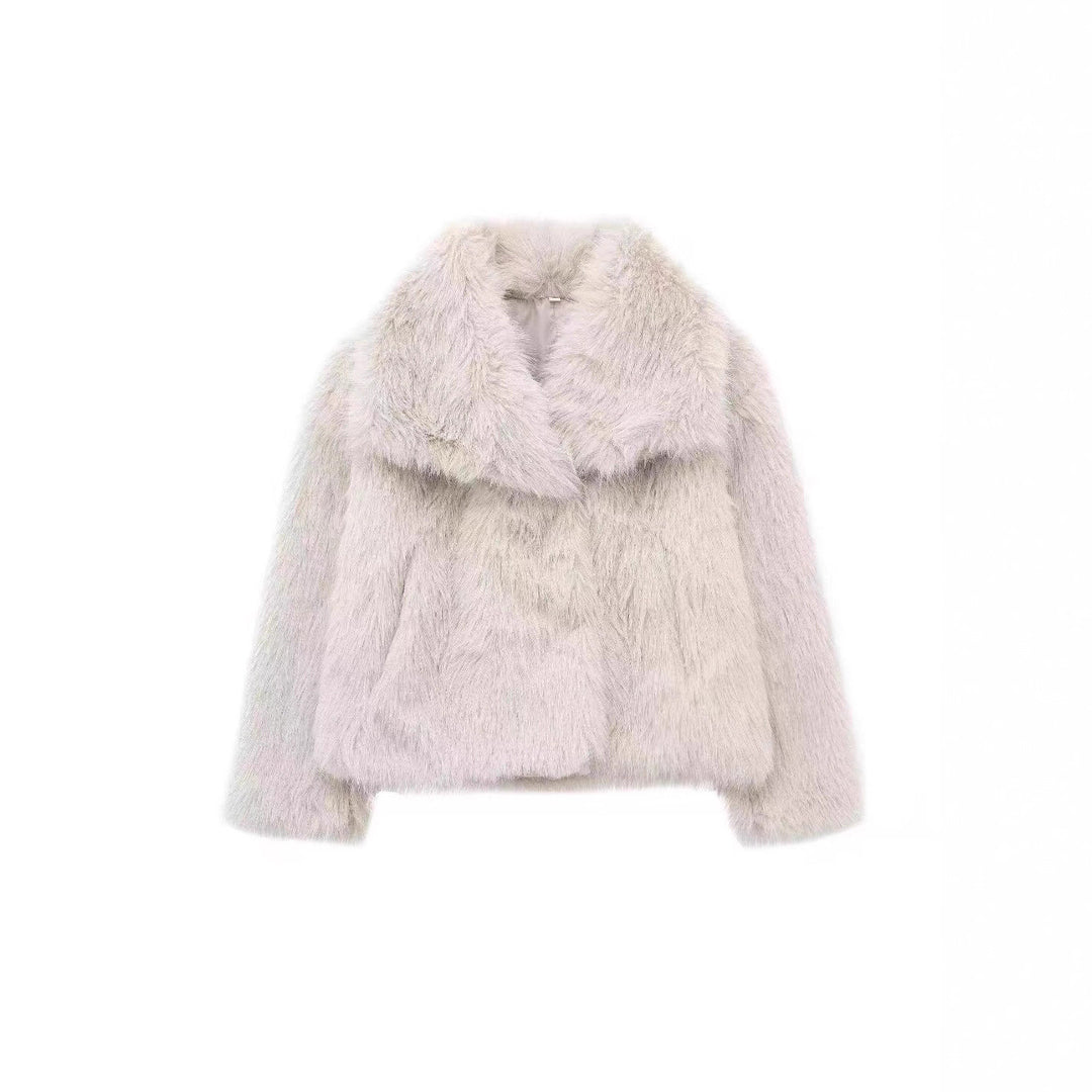 Fashionable faux fur coat with large lapels