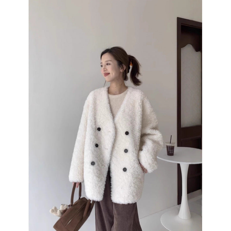 Women’s wool coat, 100% sheep wool, V-neck
