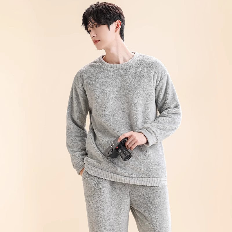 Men's pajama set made of coral fleece, lined, with zipper