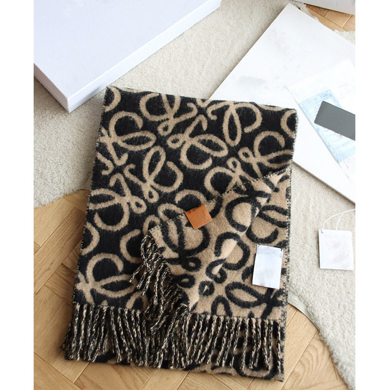 Elegant winter scarf made of mohair-wool blend