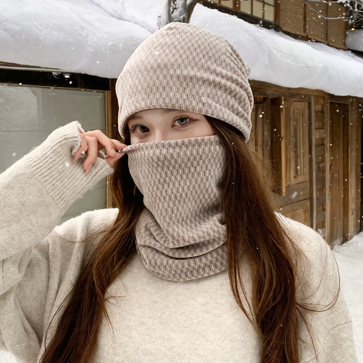 Double-layered hat and scarf set for winter