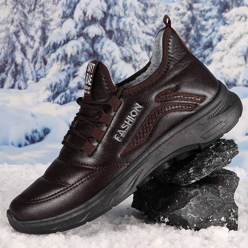 Warm men's winter boots with synthetic fur lining