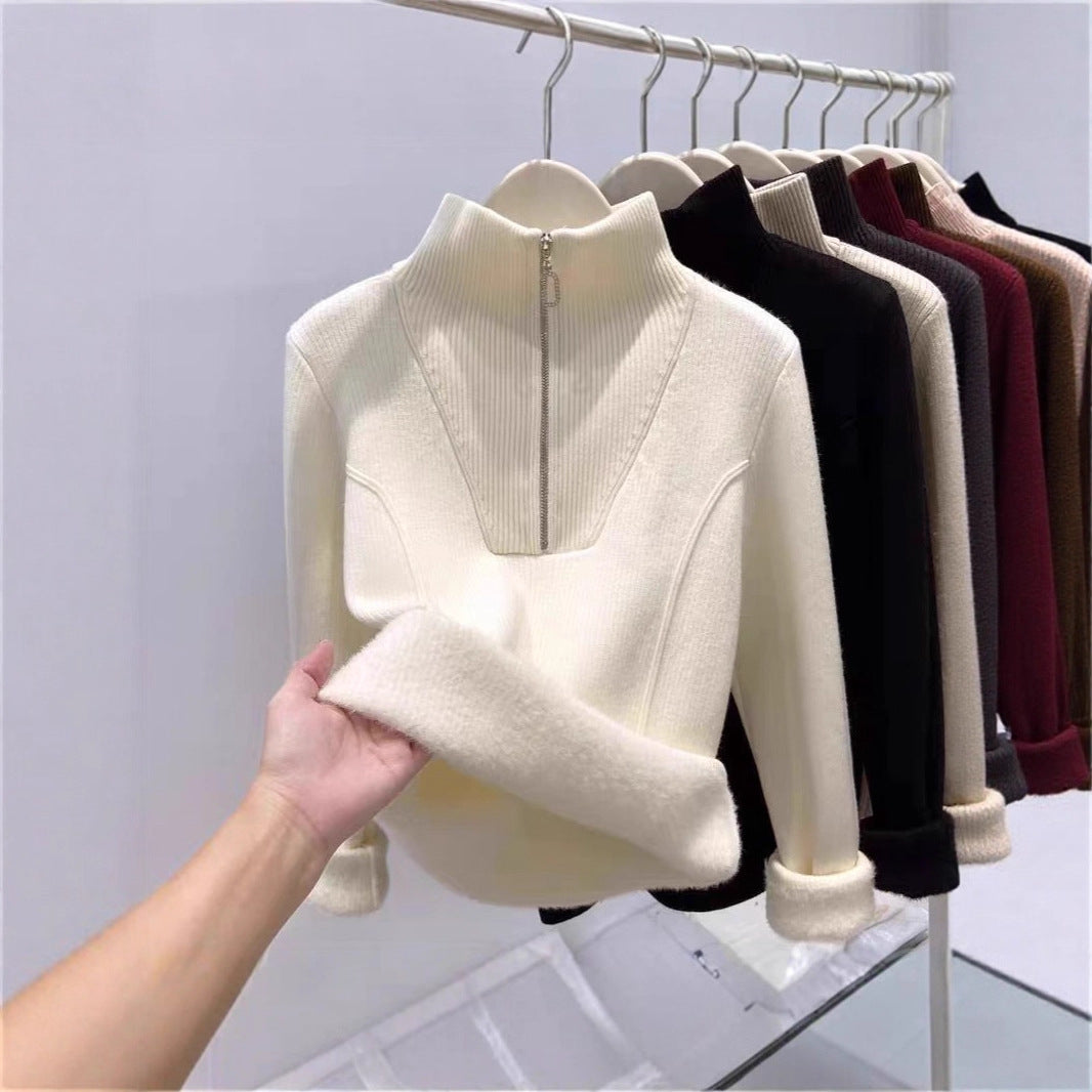 Ladies' sweater with stand-up collar and fleece lining