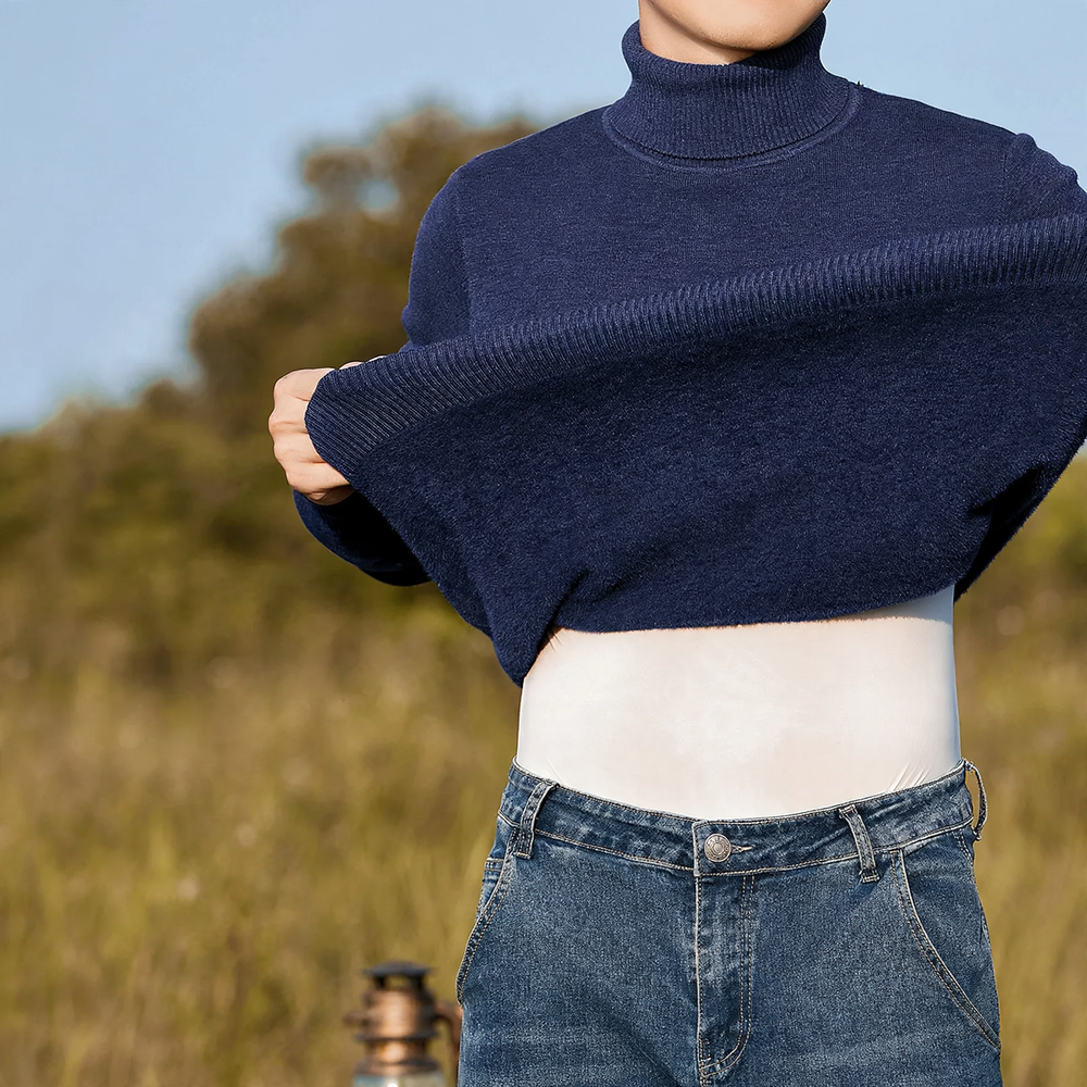High-quality men's turtleneck sweater made of modal-wool blend