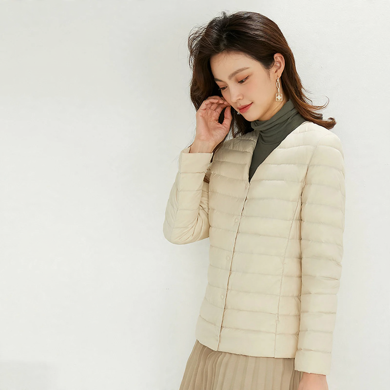 Light women's down jacket, short, versatile