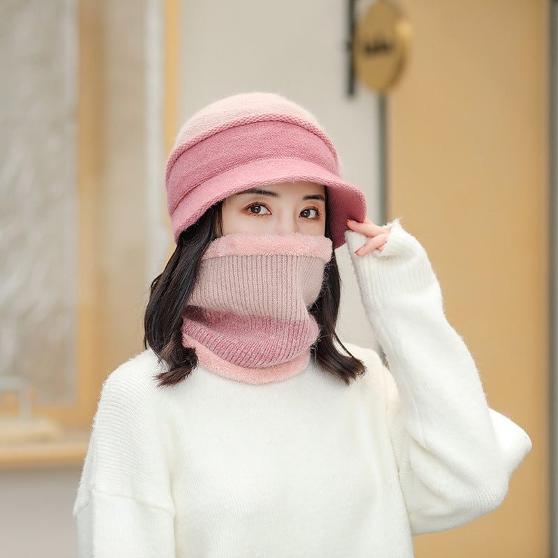 Winter knitted hat with scarf, lined