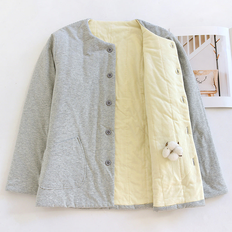Light women's quilted jacket with cotton filling