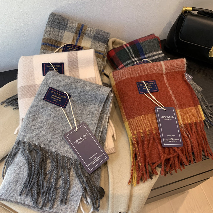 Checked scarf in retro style for women and men
