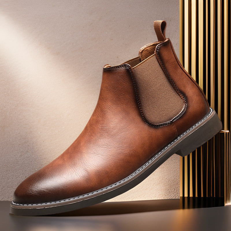 Elegant men's Chelsea boots in British style